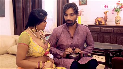 Watch Longest Indian Sex Videos at Doodhwali.net.